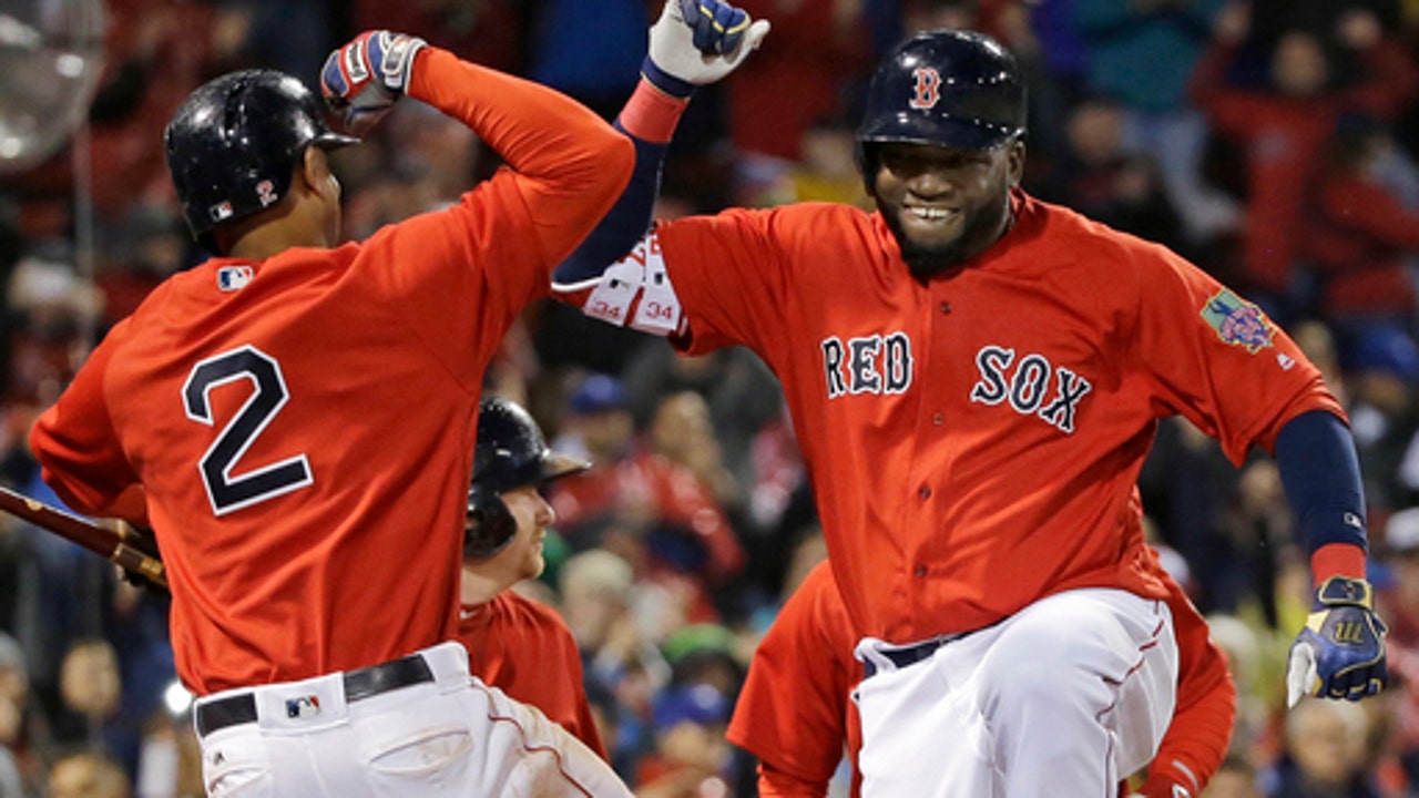 Ortiz delivers another HR, Red Sox beat Blue Jays 5-3